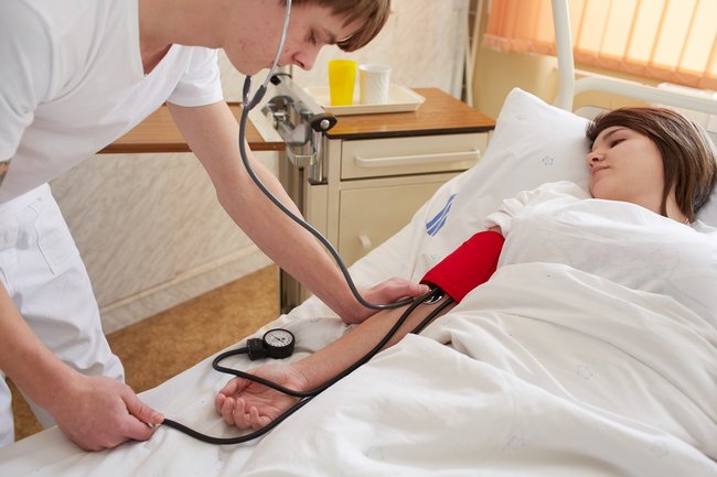 V Červeném Kostelci bude nově škola pro zdravotníky