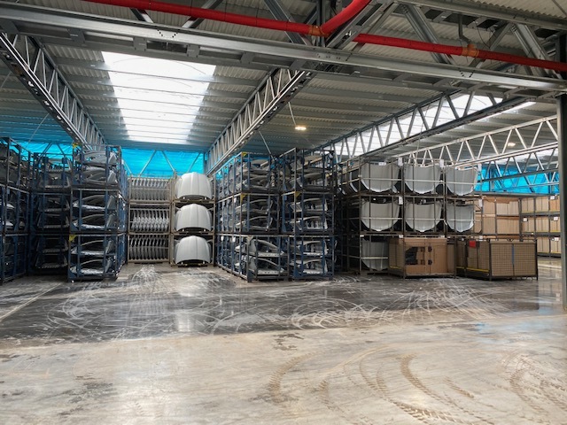 Petr Hauk: „Motiv fasády nové haly je inspirovaný místní krajinou.“