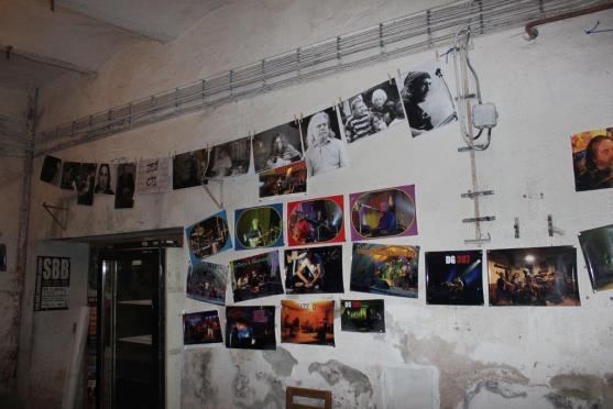 První undergroundový klub na Broumovsku je po rekonstrukci. Zdobí ho originální železné doplňky