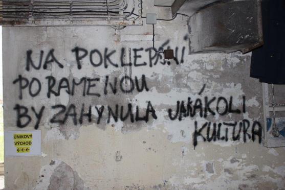 První undergroundový klub na Broumovsku je po rekonstrukci. Zdobí ho originální železné doplňky