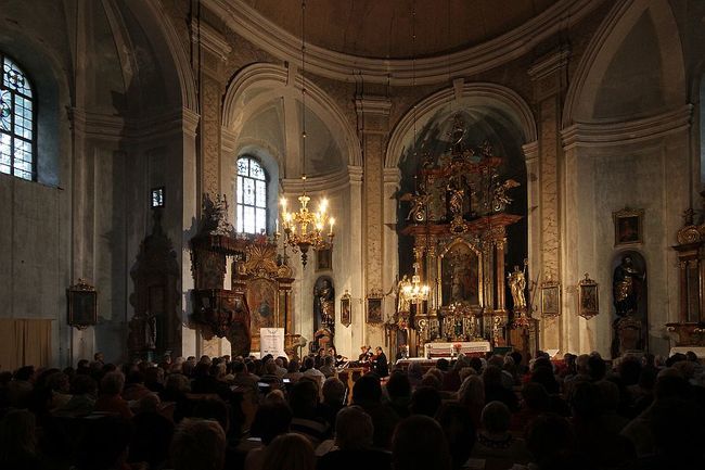 Festival Za poklady Broumovska vstupuje do své druhé poloviny koncertem talentované hudebnice z Broumovska