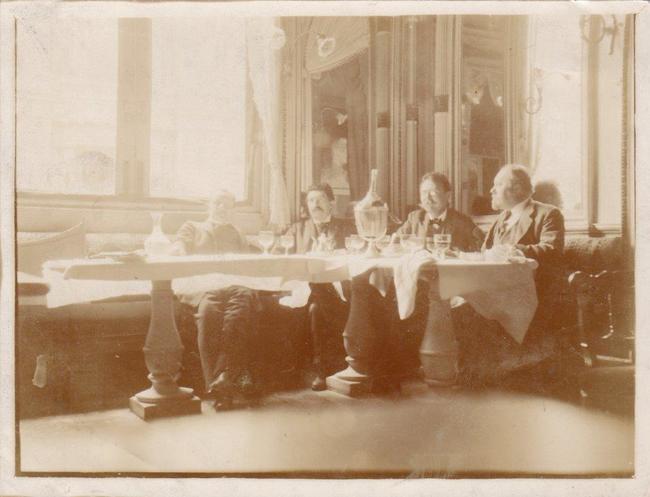 Wihanův rok: Pár střípků ze života violoncellisty