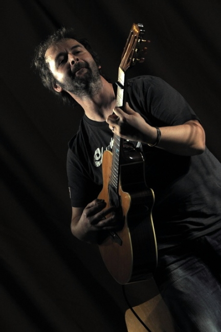 Ivan Hlas hrál a zpíval v Šonově