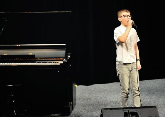 ZUŠ Broumov pořádala krajské kolo Karlovarského skřivánka