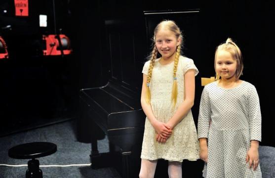 ZUŠ Broumov pořádala krajské kolo Karlovarského skřivánka