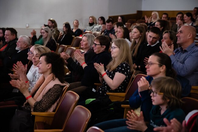 Jeden svět v Polici nad Metují klepe na dveře