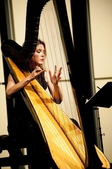 Vilém Veverka s Kateřinou Englichovou symbolicky zahájili hudební festival Za poklady Broumovska