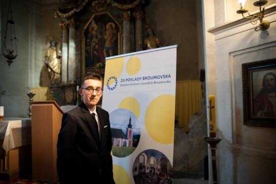 Laureáti Mezinárodní soutěže Broumovská klávesa zahráli v rámci festivalu Za poklady Broumovska v Martínkovicích