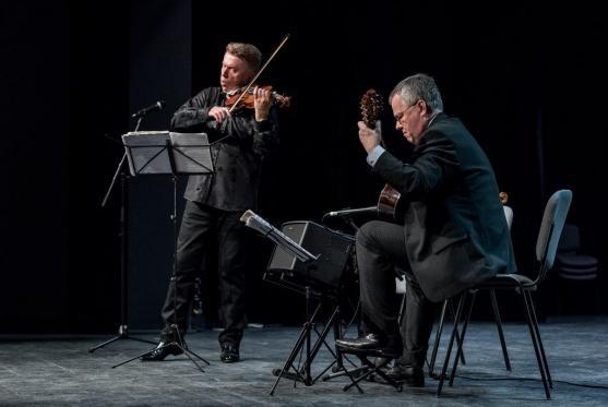 Hudební festival Za poklady Broumovska symbolicky zahájil Jaroslav Svěcený