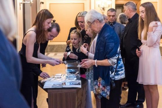 Laureáti Broumovské klávesy vystoupili v Sukově síni pražského Rudolfina