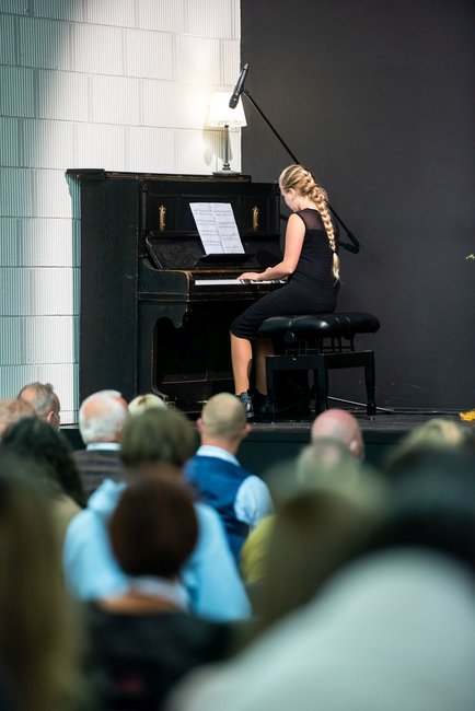 „Jaké hodnoty jsou důležité pro společnost?“ zjišťovaly Broumovské diskuse první den