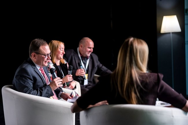 „Jaké hodnoty jsou důležité pro společnost?“ zjišťovaly Broumovské diskuse první den