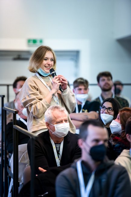 „Jaké hodnoty jsou důležité pro společnost?“ zjišťovaly Broumovské diskuse první den