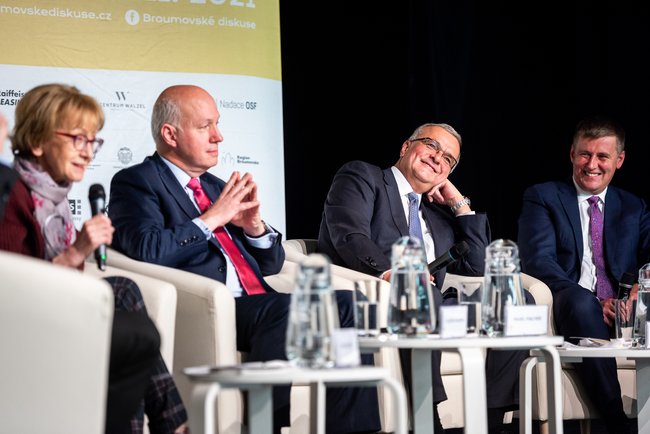 Broumovské diskuse v pátek zaměřily svou pozornost na hledání společných hodnot