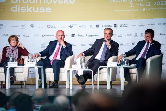 Broumovské diskuse v pátek zaměřily svou pozornost na hledání společných hodnot