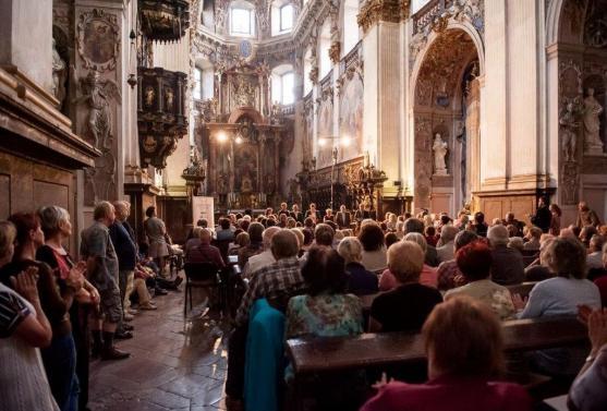 Kühnův smíšený sbor zakončil jedenáctý ročník festivalu Za poklady Broumovska