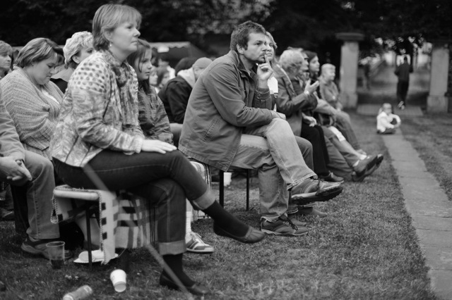 Když Beatles zněli klášterní Zahradou*