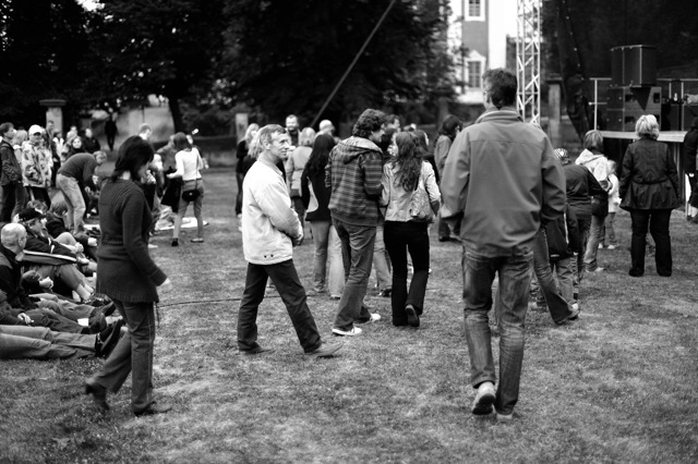 Když Beatles zněli klášterní Zahradou*