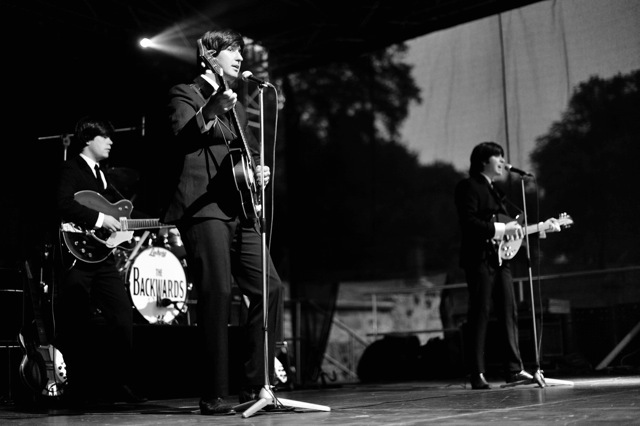 Když Beatles zněli klášterní Zahradou*