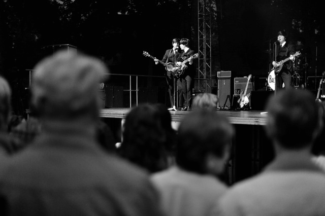 Když Beatles zněli klášterní Zahradou*