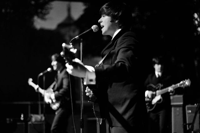 Když Beatles zněli klášterní Zahradou*