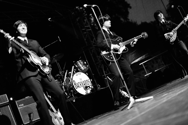 Když Beatles zněli klášterní Zahradou*