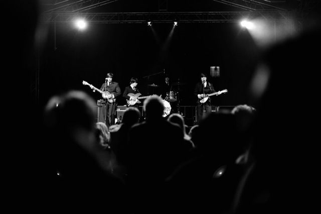 Když Beatles zněli klášterní Zahradou*