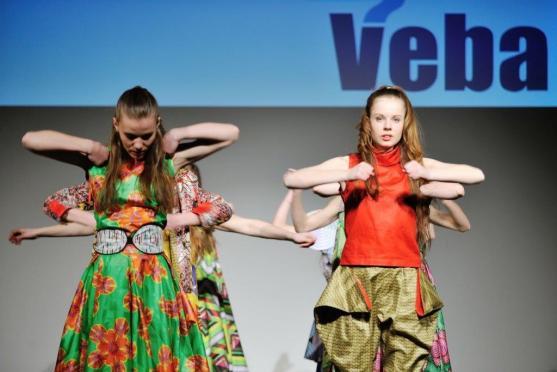 Do posledního místa vyprodaný Konferenční sál Informačního centra Broumovska přivítal jaro ve velkém stylu