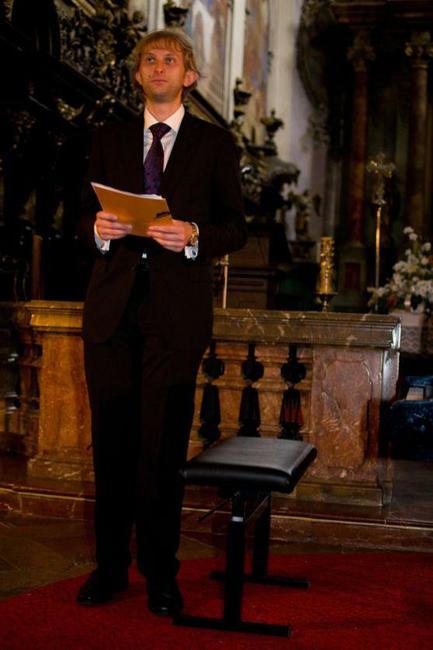 Skončil 2. ročník klavírní soutěže Broumovská klávesa