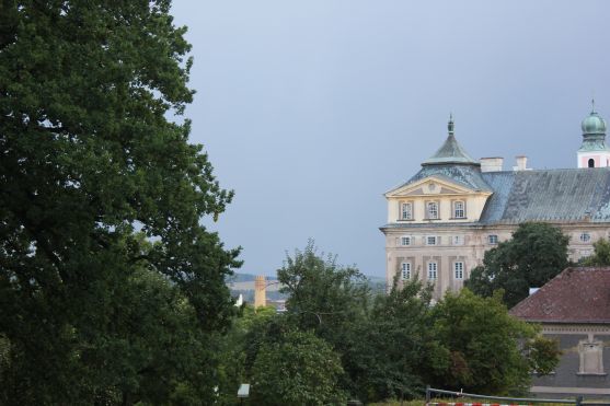 Internetový server aktuálně.cz zveřejnil obsáhlou fotogalerii broumovského kláštera