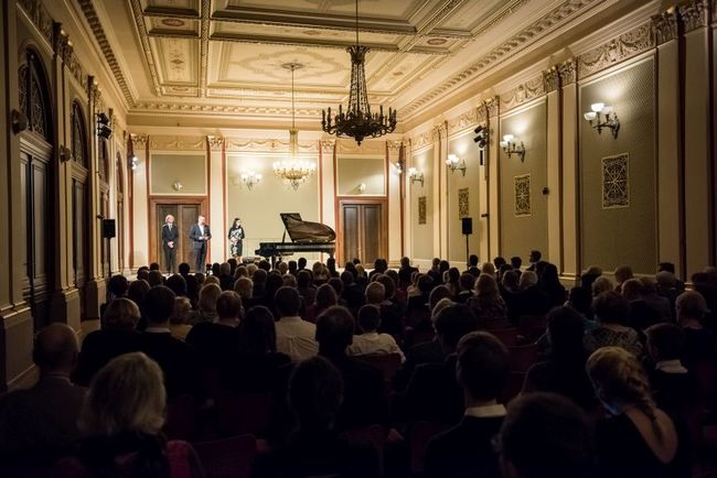 Laureáti Broumovské klávesy se představí na Slavnostním koncertě v Rudolfinu
