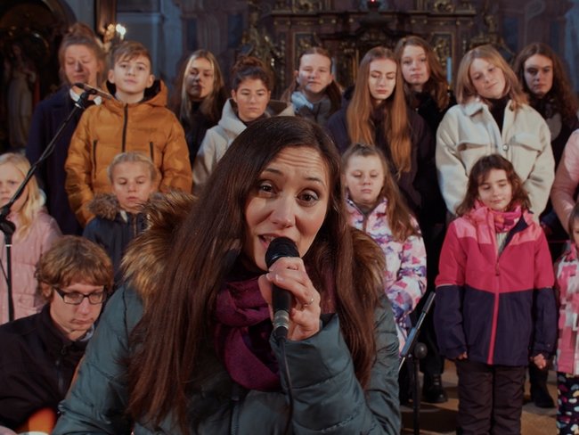 Pusťte si První broumovskou koledu víly Anděly