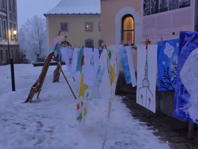 Pusťte si První broumovskou koledu víly Anděly