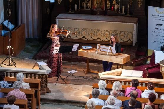 Čtvrtý koncert festivalu Za poklady Broumovska pozval milovníky klasické hudby do Adršpachu