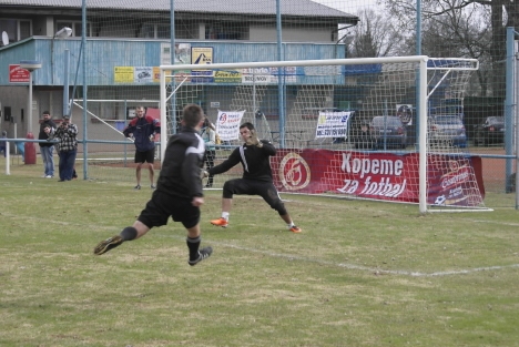 Hradecký trenér Kotal prohnal tým z okresního přeboru