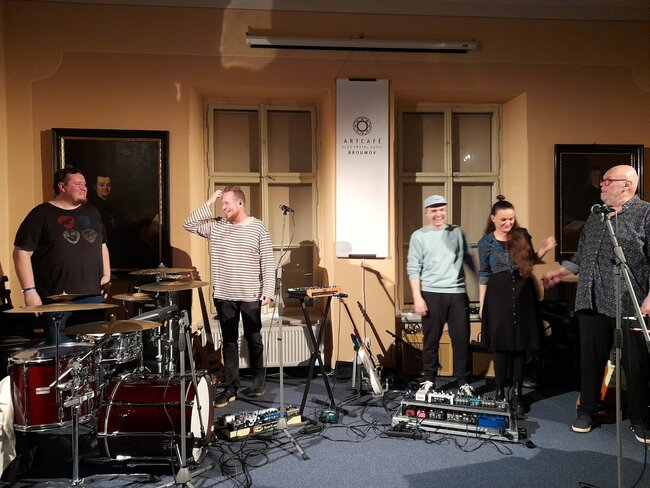 Syrový hudební zážitek v klášterní Kreslírně