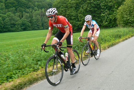 Olympijský vítěz Jaroslav Kulhavý vyhrál i silniční Sudety v Teplicích nad Metují