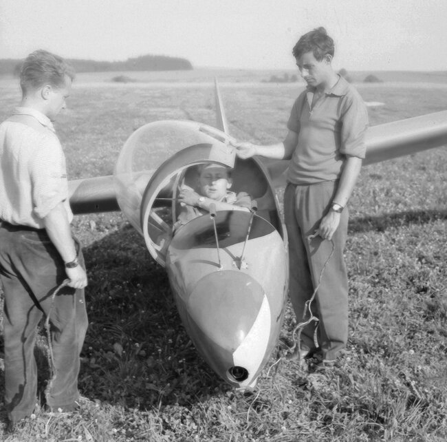 Pamětníci o Broumovsku: Létání byl celý náš život - díl 2.