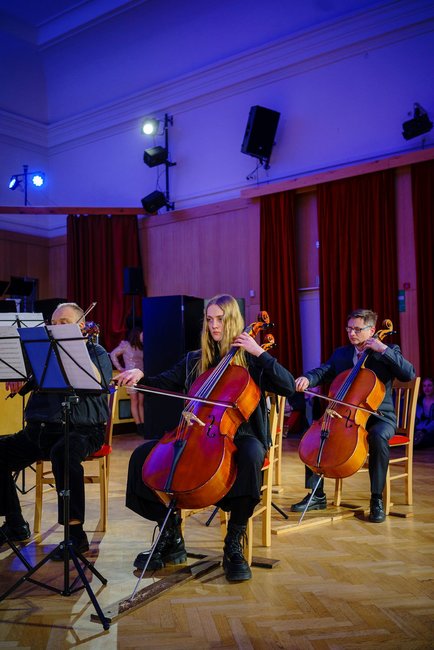 Přeplněná Střelnice a zářící dětské oči