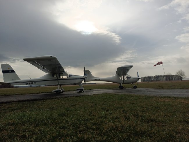 Broumovské letiště nabité mládím a zvídavostí