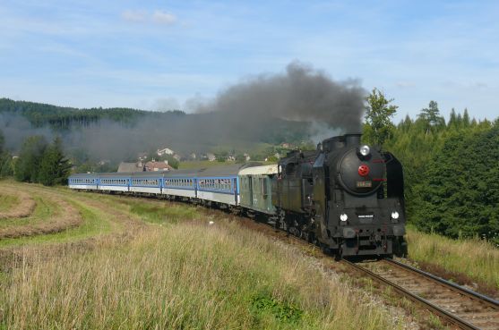 Parní lokomotiva bude svážet návštěvníky na Den železnice do Trutnova