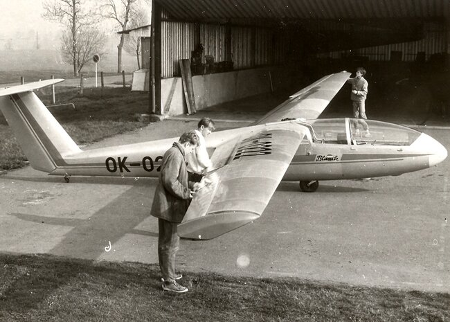Pamětníci o Broumovsku: Létání byl celý náš život - díl 2.