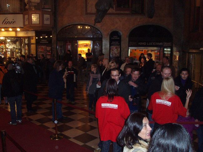 Kontroverzní film Bastardi vstoupil do kin s přispěním Broumova 