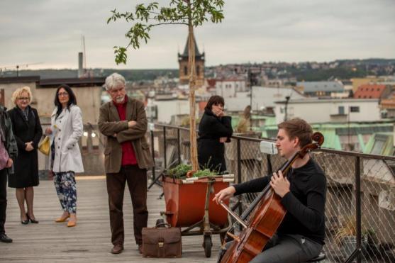 Festival Za poklady Broumovska představil svůj program na střeše Lucerny
