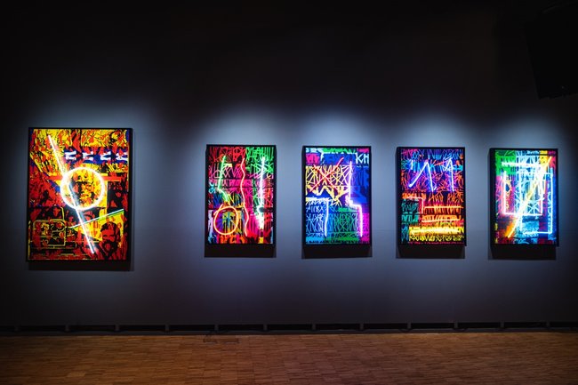 Výstava umělce Michala Škapy propojuje Broumov s Norskem