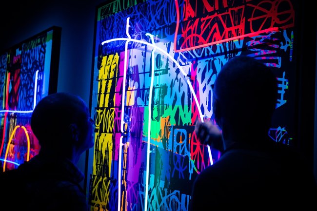 Výstava umělce Michala Škapy propojuje Broumov s Norskem