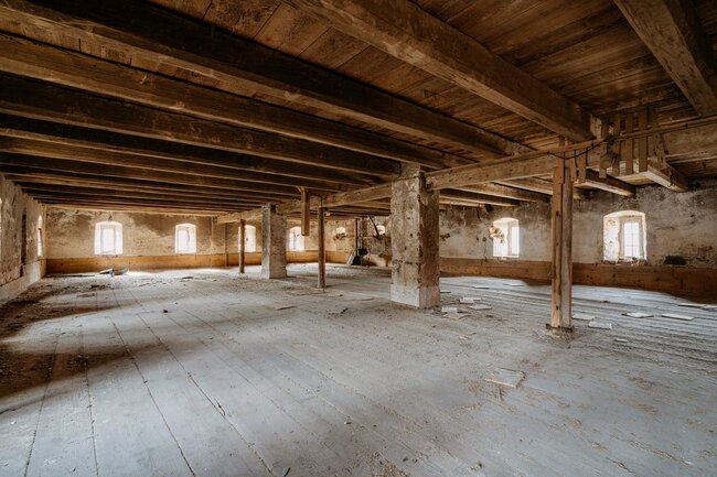 Jaký bude další osud polického špejcharu?