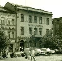 Nostalgická vzpomínka na Městský hotel v Broumově