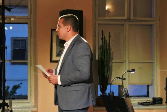 Večery ArtCafé s klasickou hudbou zahájili talentovaní violoncellisté