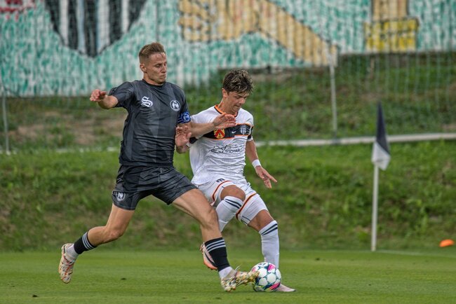 Spartak doma přivítal divizi pěti brankami